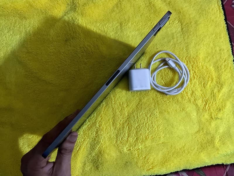 iPad PRO M1 CHIP 11INCH 3RD GENERATION 6