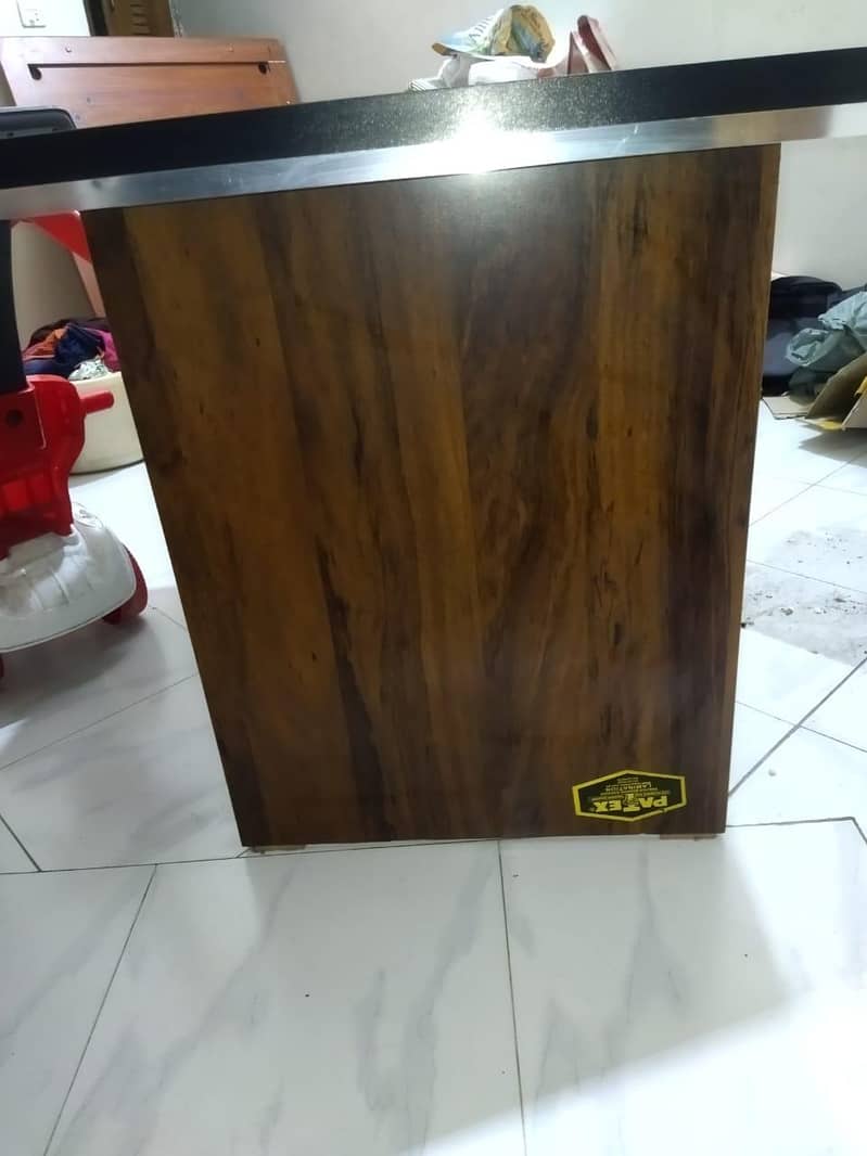 office table 4