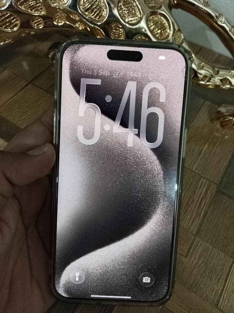 Apple iPhone 15 Pro Max 0