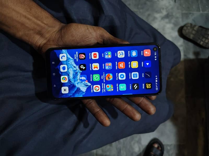 OPPO A52 3