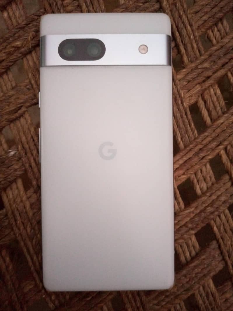 Google Pixel 7a 5