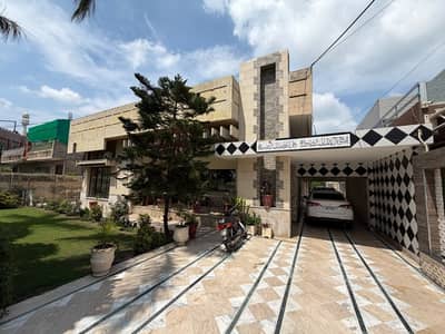 Single Storey 41 Marla House Available In Muslim Town For sale
