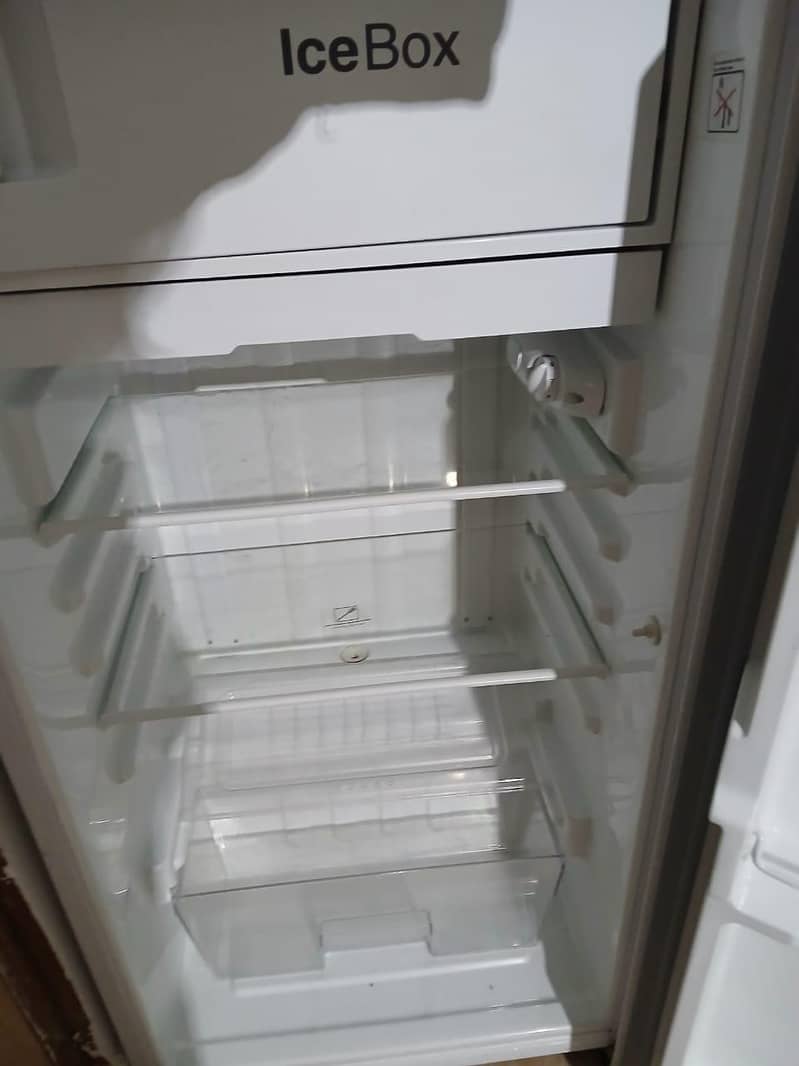 Fridge 1
