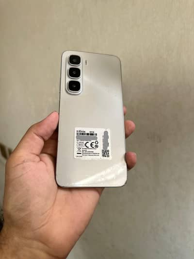 Infinix hot 60i Mobile For Sale in 9 Month Warranty (8gb-256gb)