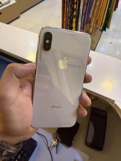 Apple iPhone XS 64 gb