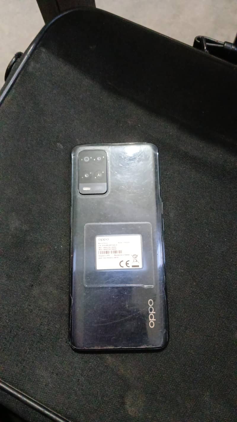 OPPO A54 4