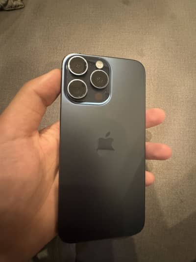 iPhone 15 Pro Max Factory Unlocked