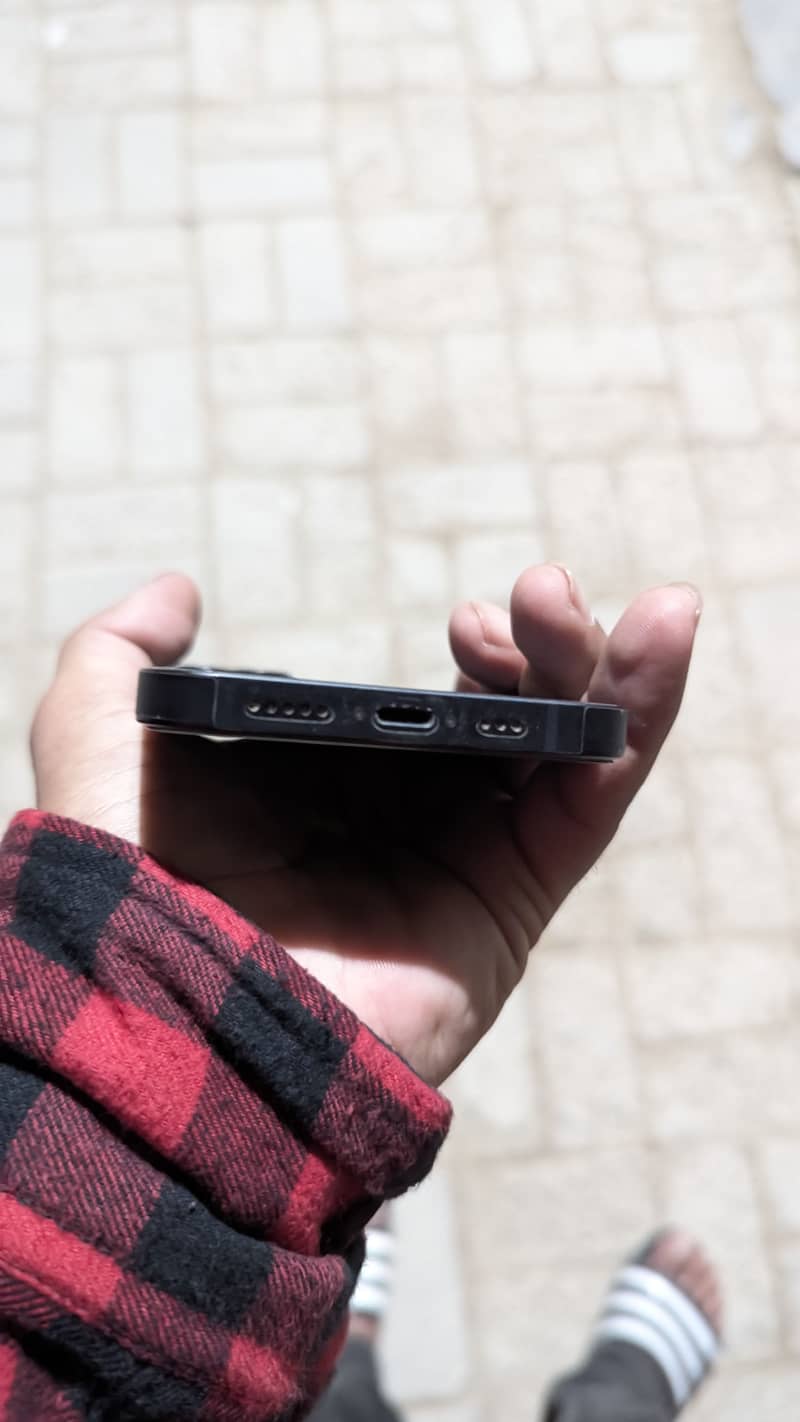 Apple iPhone 14 1