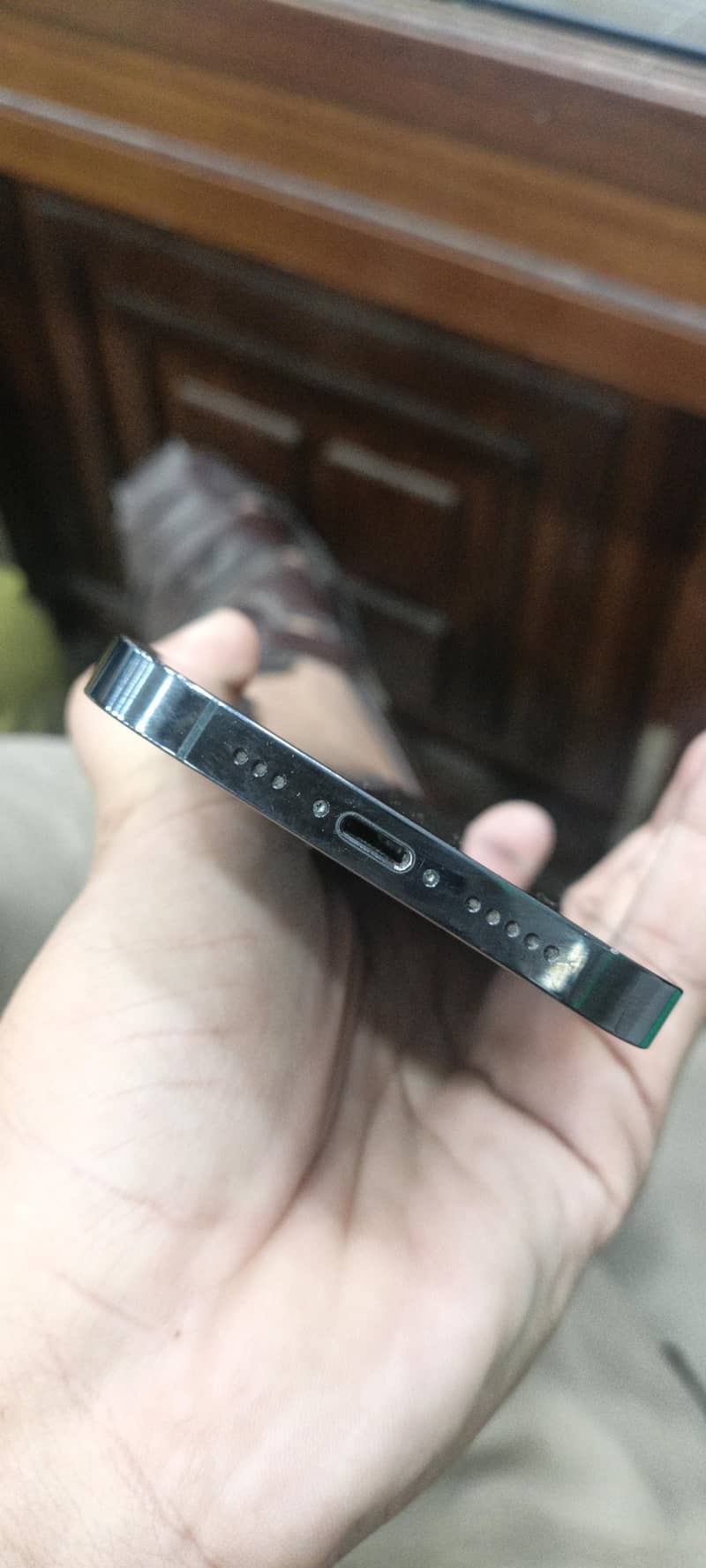 Apple iPhone 13 Pro 1