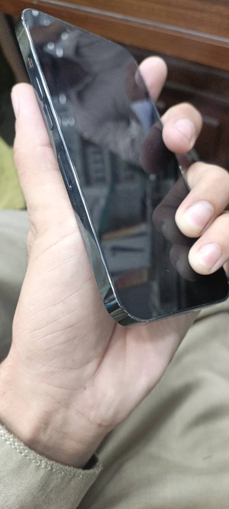 Apple iPhone 13 Pro 3