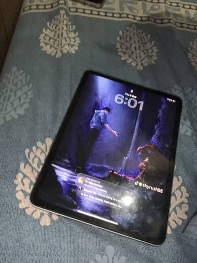 I par pro M1 chip 3rd generation 128 GB