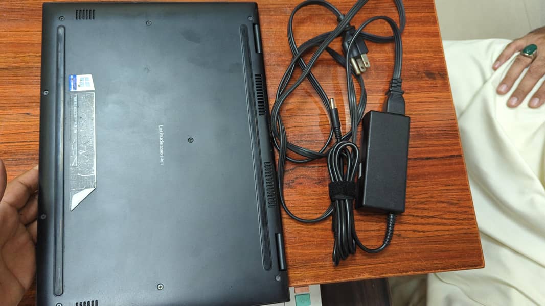 DEll8 4