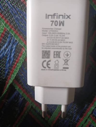 70 wt ka chagr h infinks cable ni h wahtsap par rabta key