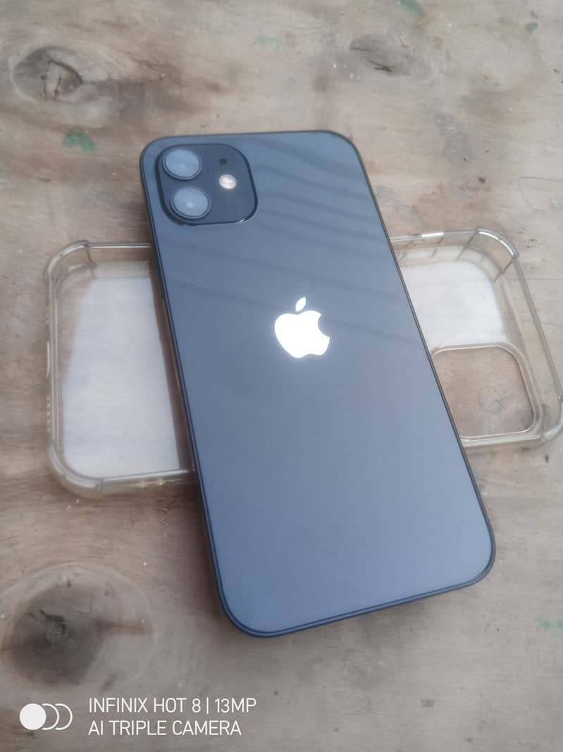 Apple iPhone 12 3