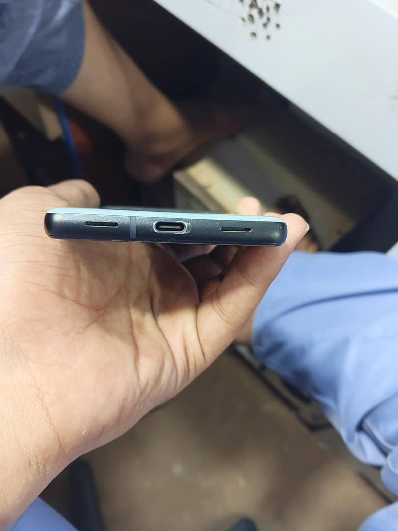 Google Pixel 6a 3
