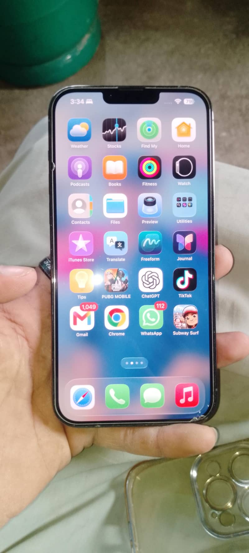 iPhone 13 Pro Max 2