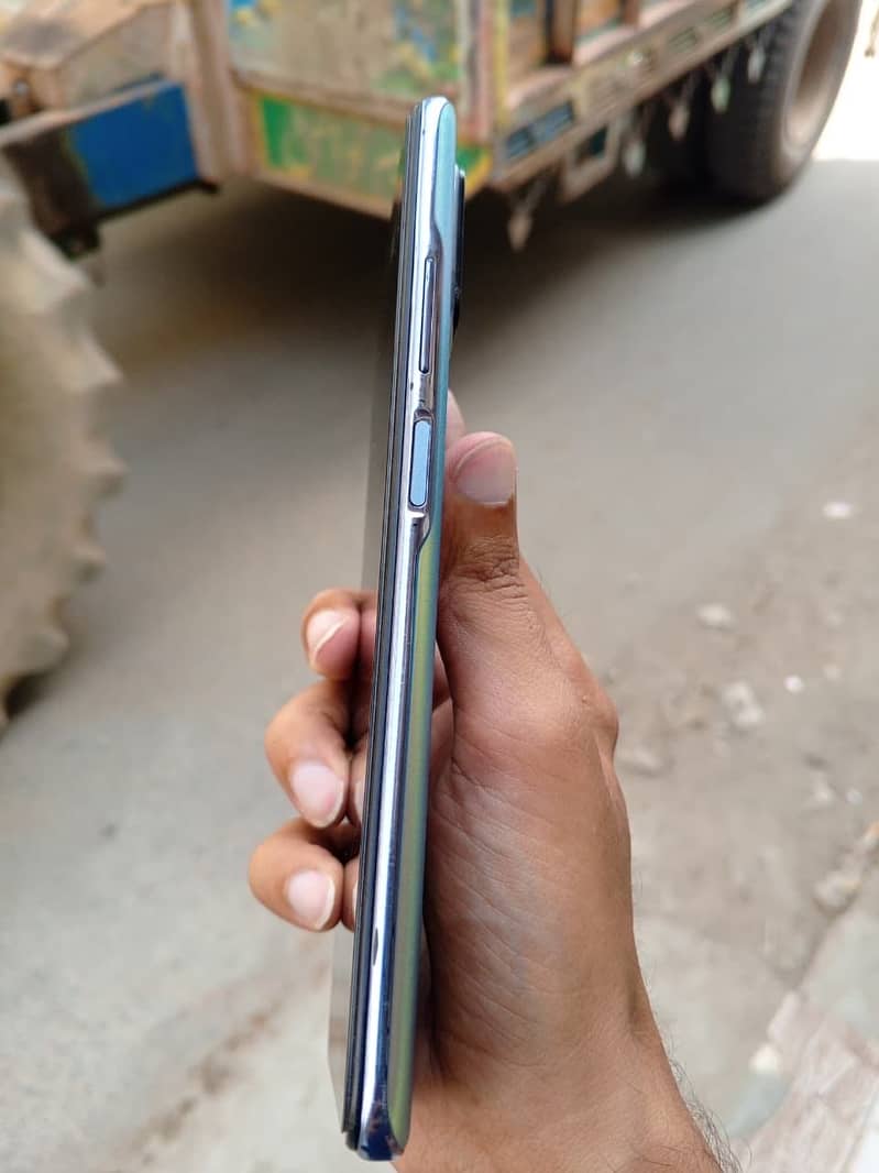 Infinix Note 10 Pro 4