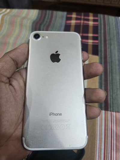 Apple iPhone 7