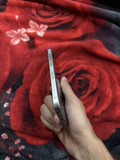 Apple iPhone 15 Pro