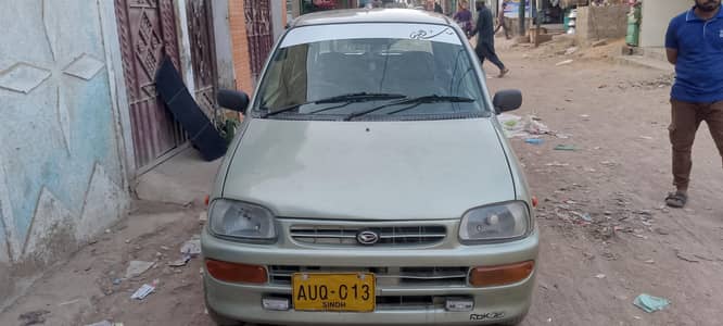 Daihatsu Cuore 2011