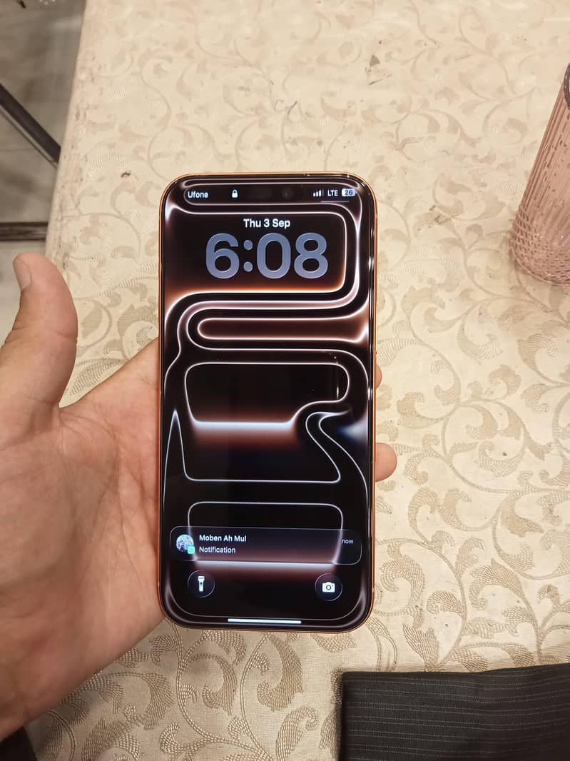 Apple iPhone 17 Pro Max 1