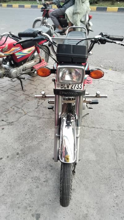 Honda riders