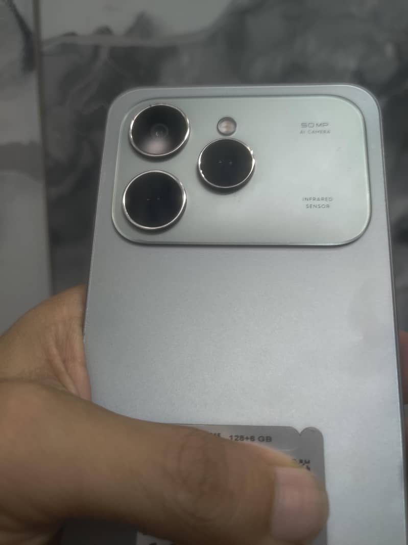 Tecno spark 40 1
