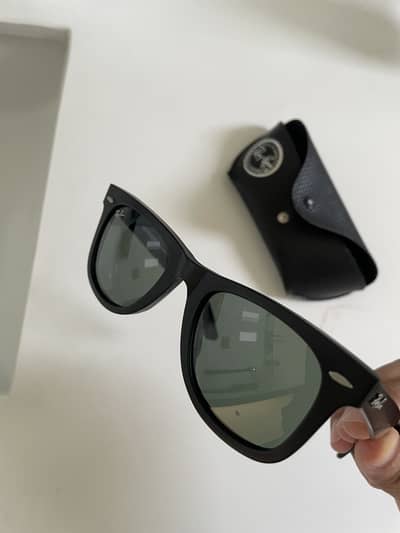 Rayban Black Wayfarer