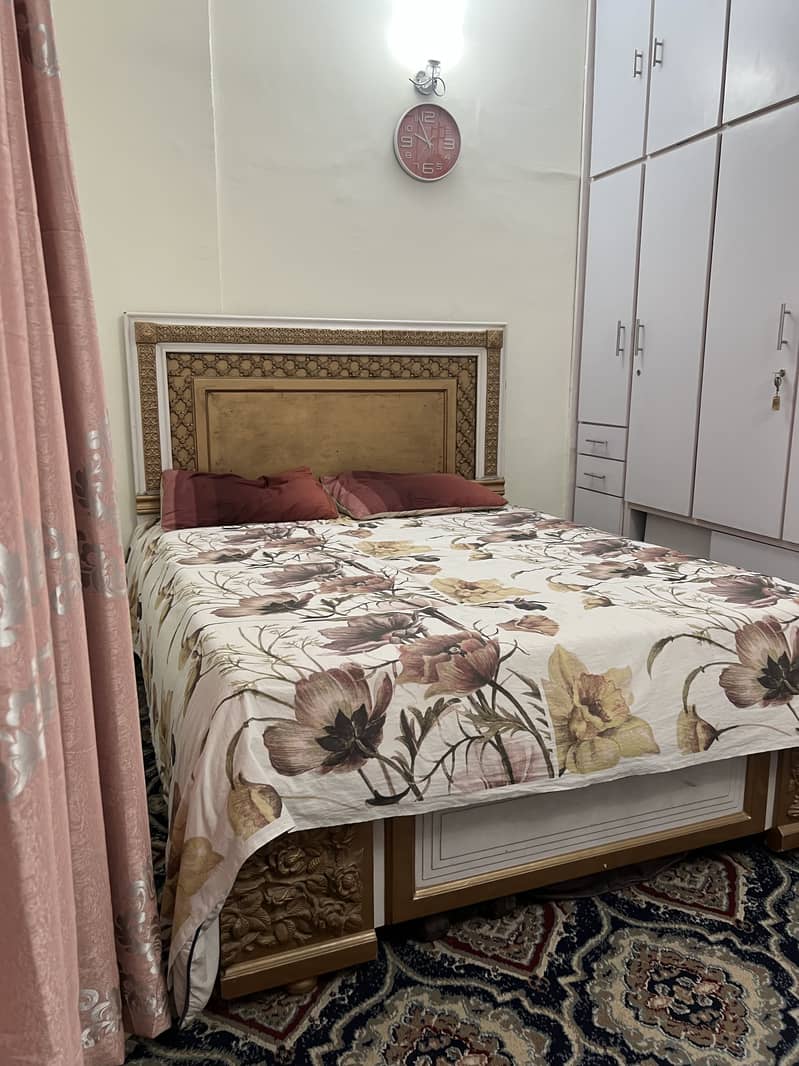 Queen Bed 3
