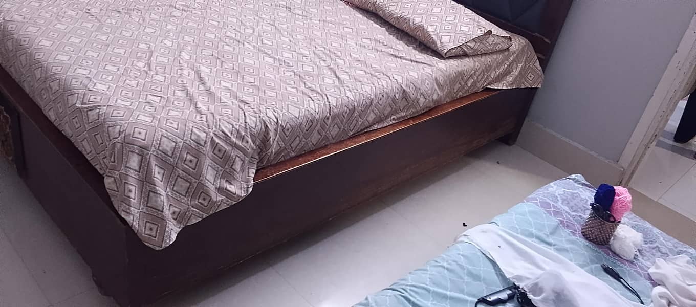 bed with mattress 3