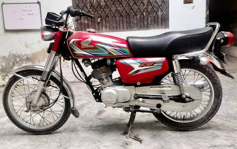 ma 2nd owner ho bike mara cnic pr registerd ha paper complete ha