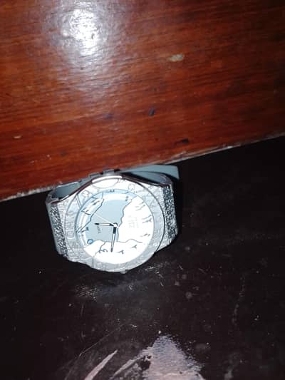 vitz quartz brand watche for sale