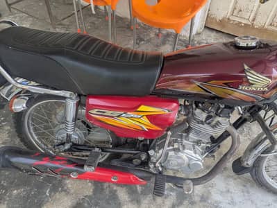 bike for sale  Honda 125 2021 model tyre tubes new