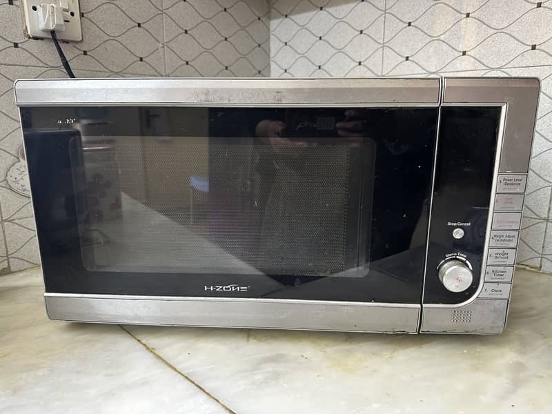 Dawlance microwave 1