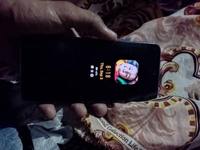 bilkul new phone hai
