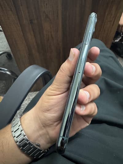 Apple iPhone 11 Pro Max JV