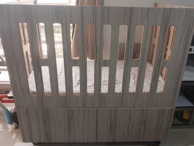 Baby Cot for Sale