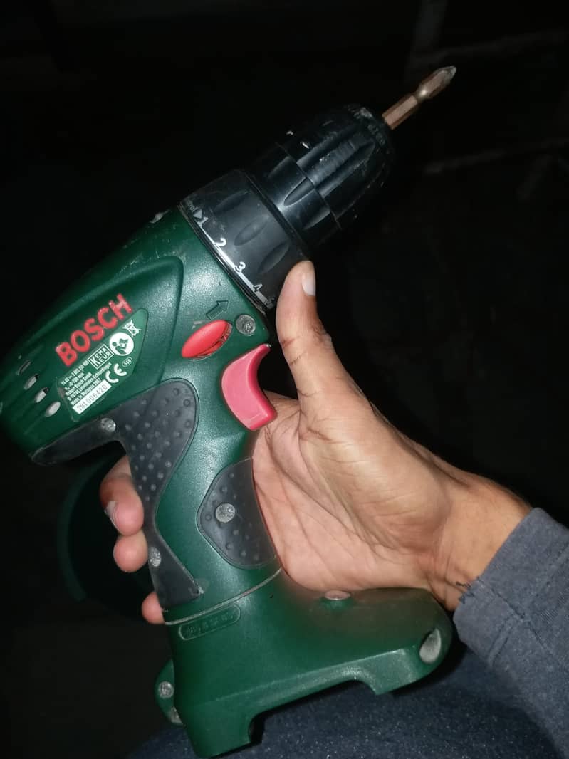 drill machine  hilti 5