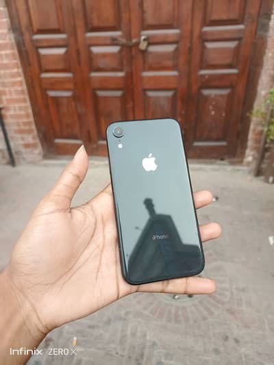 Apple iPhone XR condition 10/9