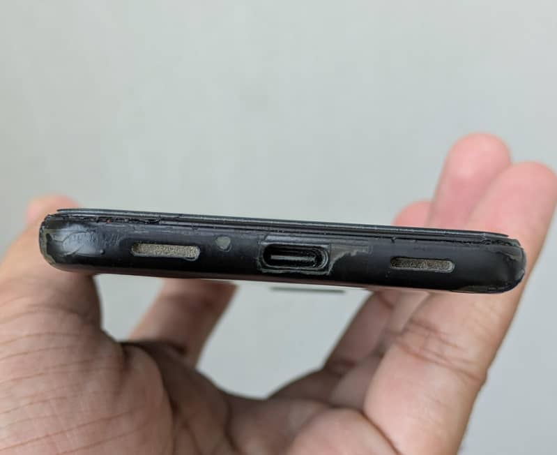 Google Pixel 4a 4g 3
