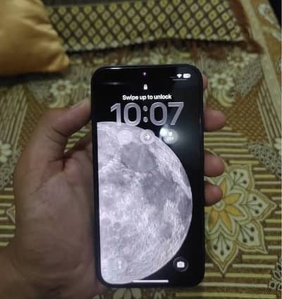 Apple iPhone 13 jv