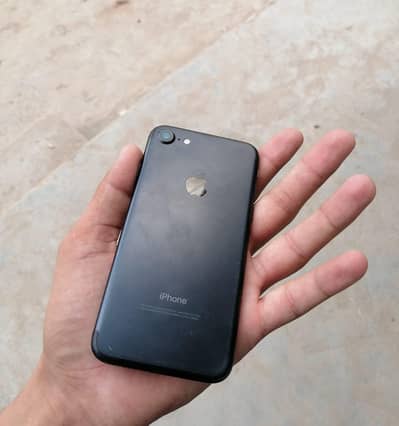 Apple iPhone 7