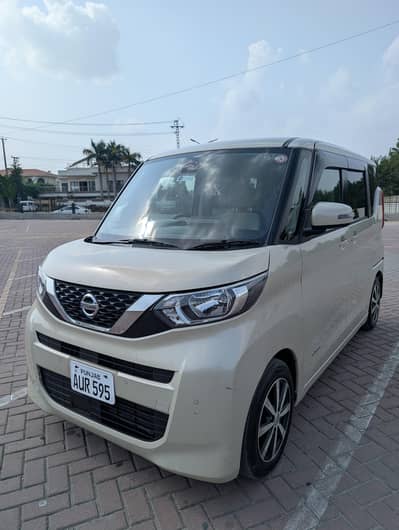 Nissan Roox 2022