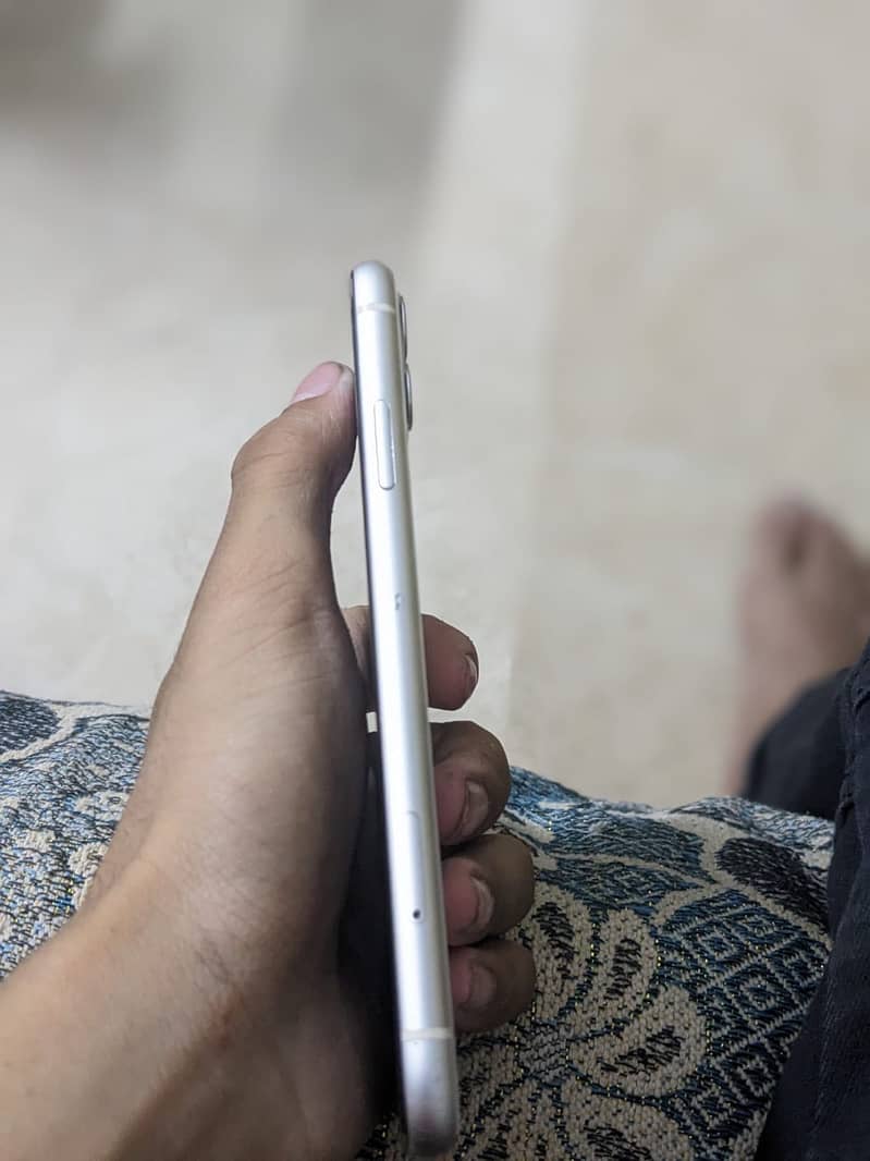 Iphone 11 3