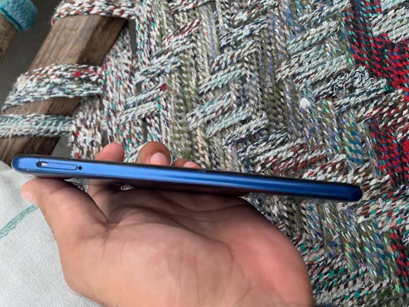 Honor 7C 4