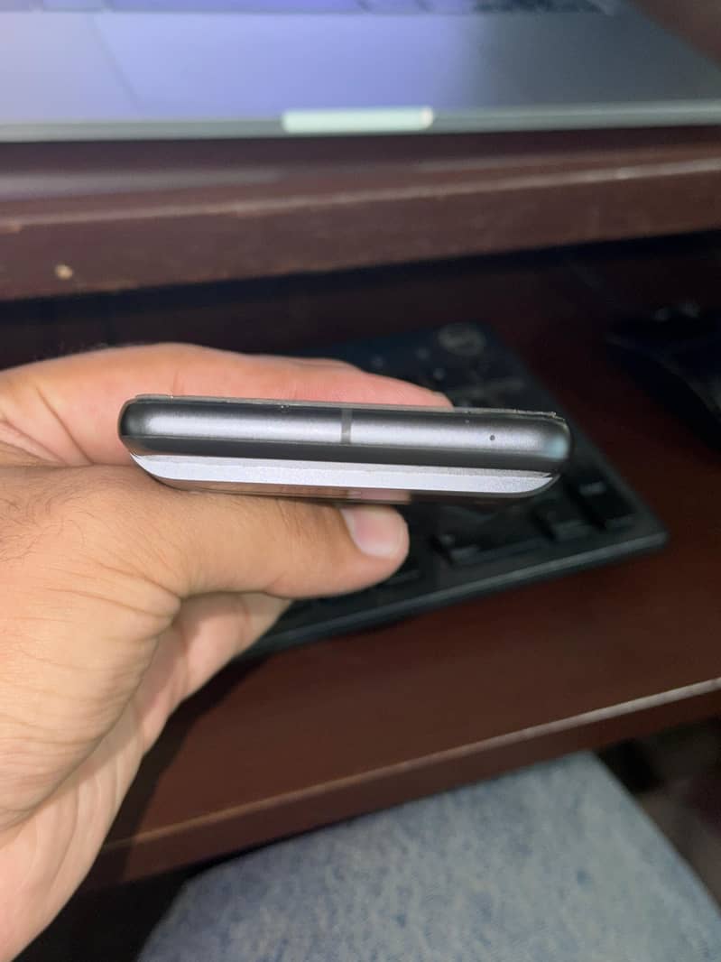 Google Pixel 7 6