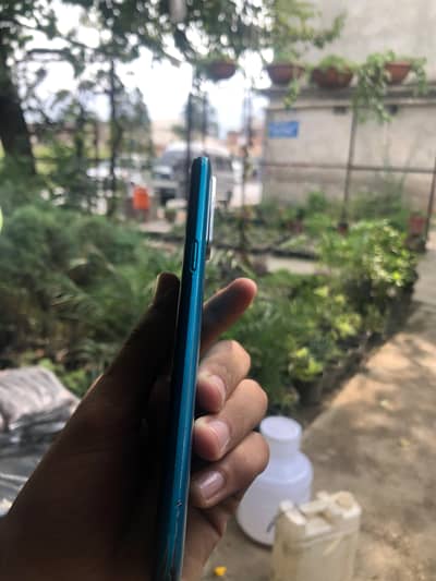 Realme 5i