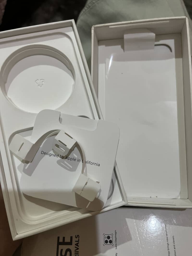 Apple iPhone 13 10