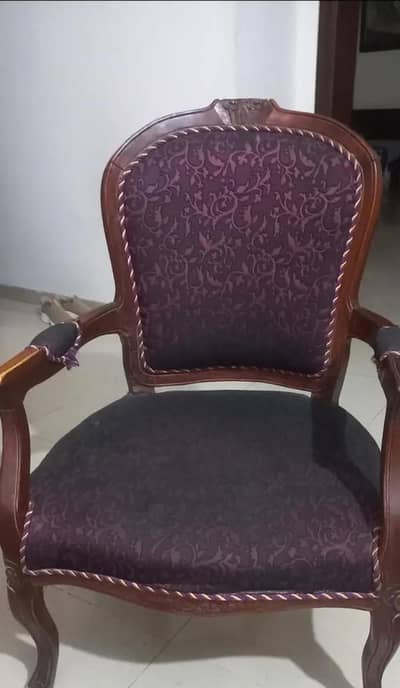 pure wood vintage chairs available for sale