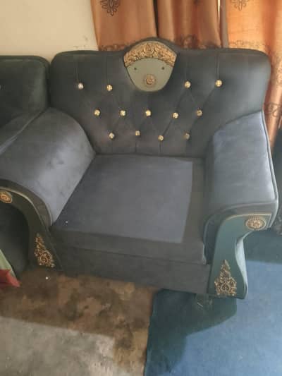 2 full size seater 1 table 3*3size
